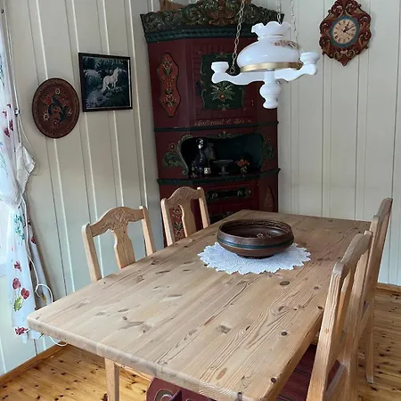 Bestemorhuset * Øye